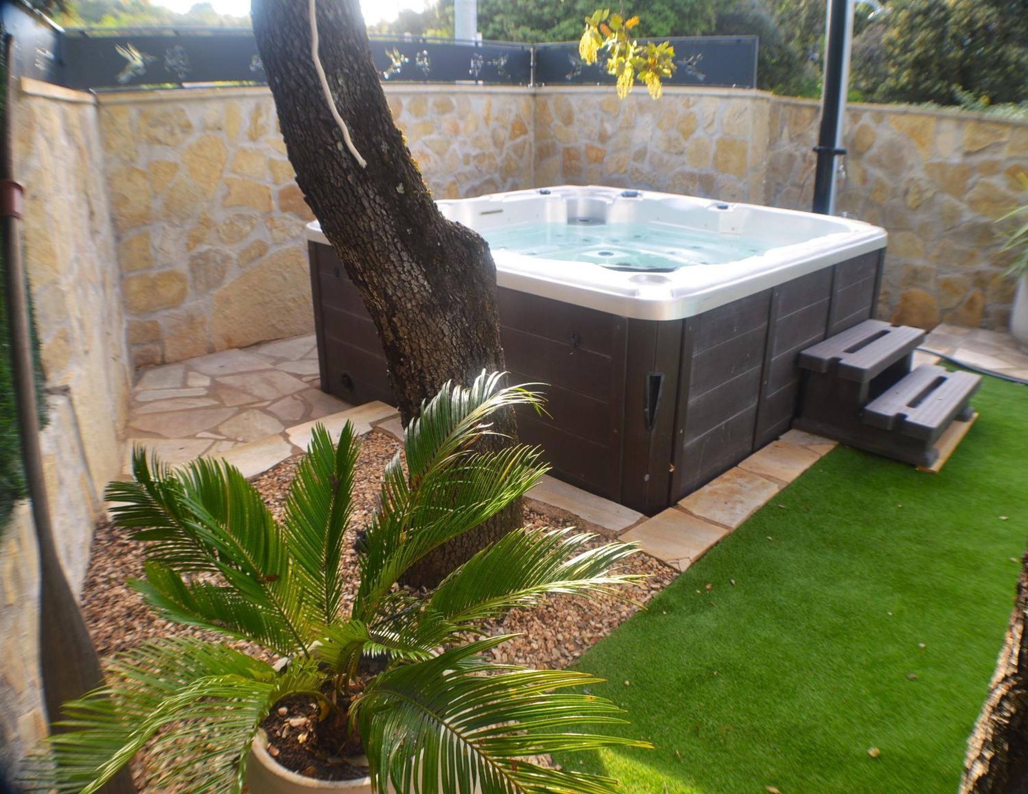 La Rose Des Vents & Spa - Gite Provence Neoules Екстер'єр фото